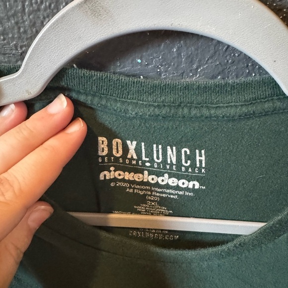 Womens Boxlunch Jasmine Dragon Green T-Shirt - Picture 3 of 4